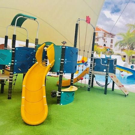 Ferienwohnung Wonderland With The Best Swimming Pool In Park S III Playa de las Américas Exterior foto