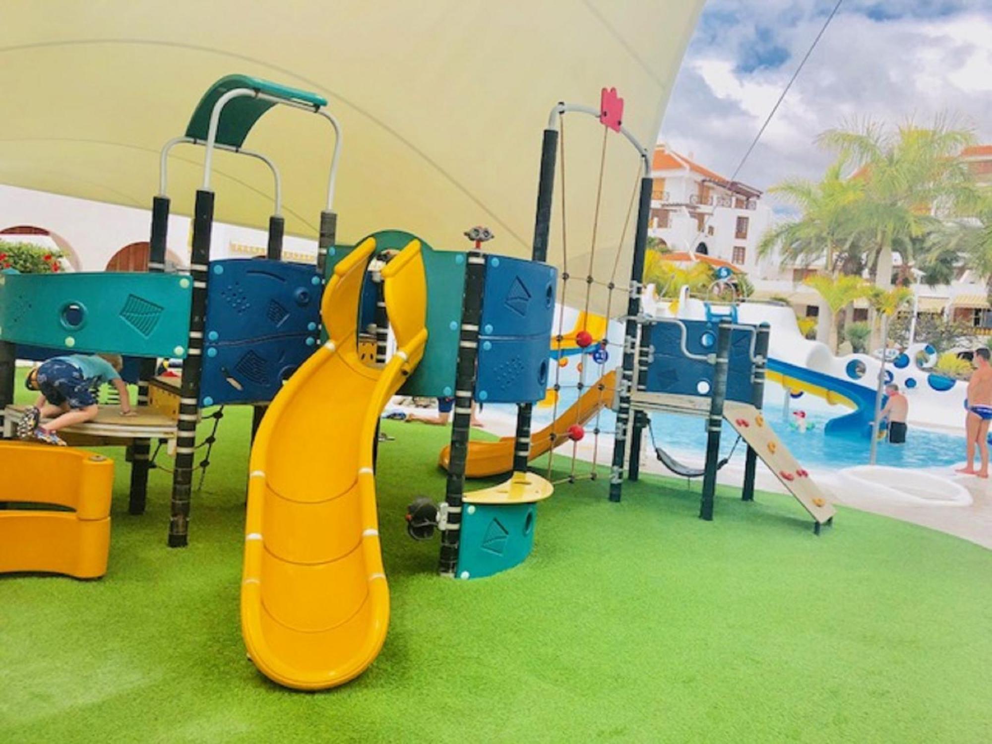 Ferienwohnung Wonderland With The Best Swimming Pool In Park S III Playa de las Américas Exterior foto