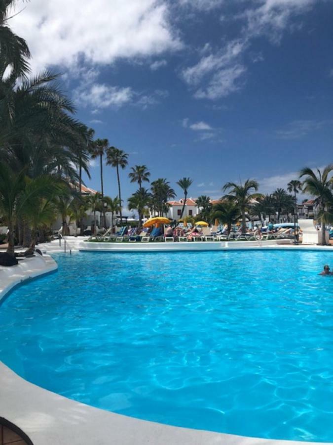 Ferienwohnung Wonderland With The Best Swimming Pool In Park S III Playa de las Américas Exterior foto